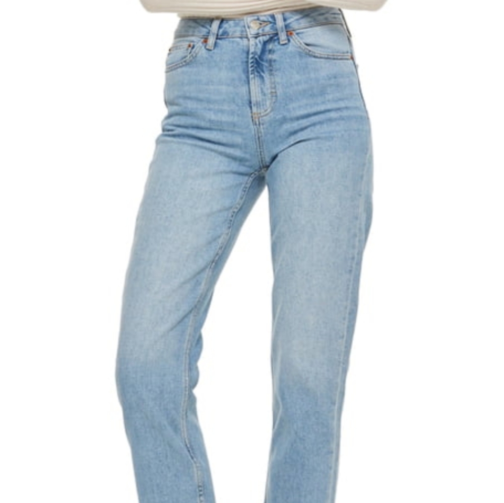 Topshop Lightwash Mom Jeans